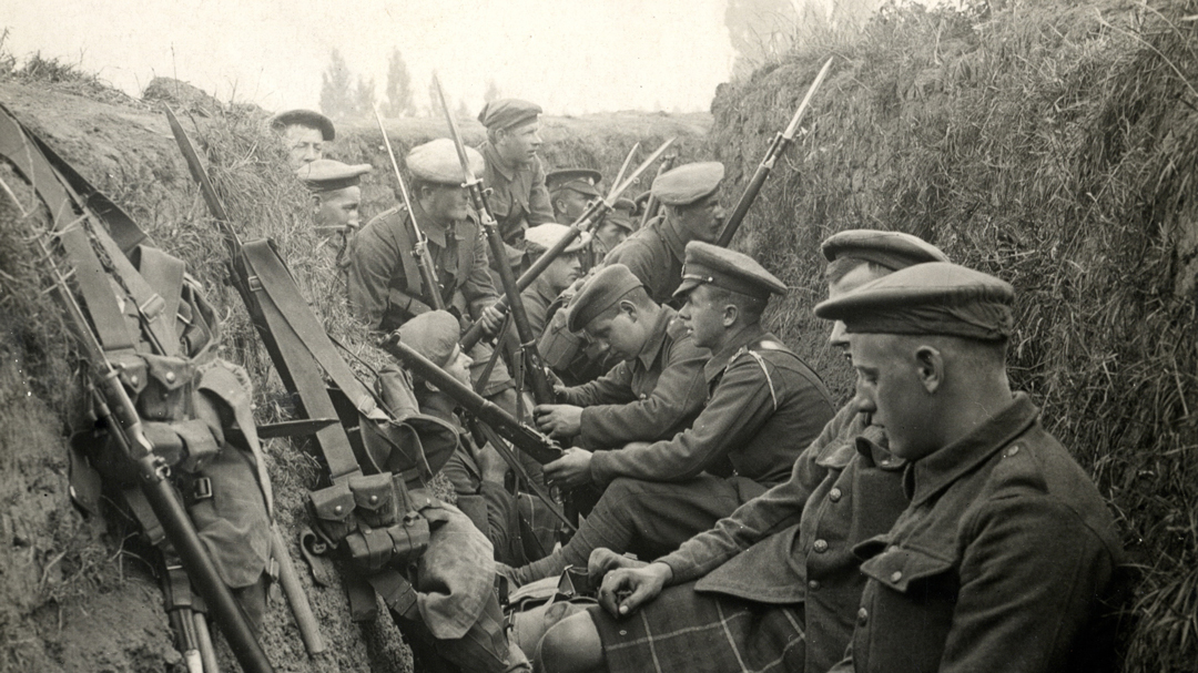 Soldiers in a trench during WW1